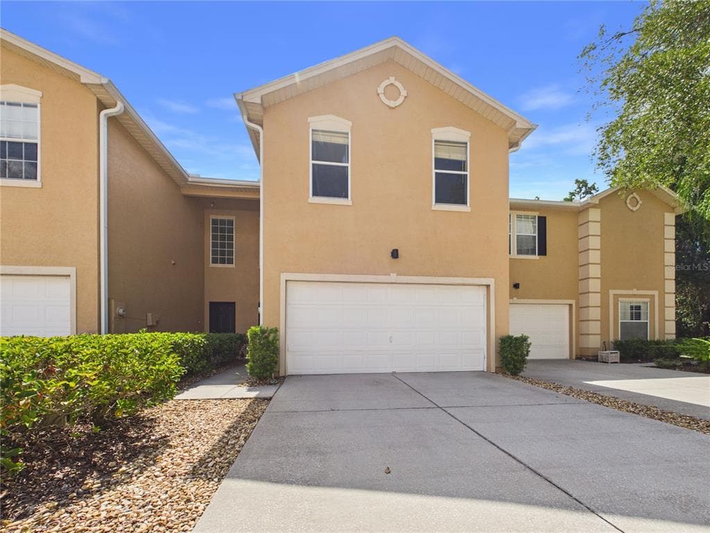 16310 FAIRFORD PALMS COURT