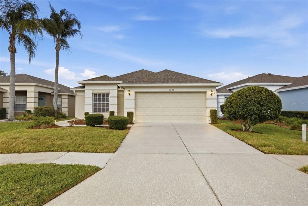 5240 GATO DEL SOL CIRCLE WESLEY CHAPEL, FL 33544