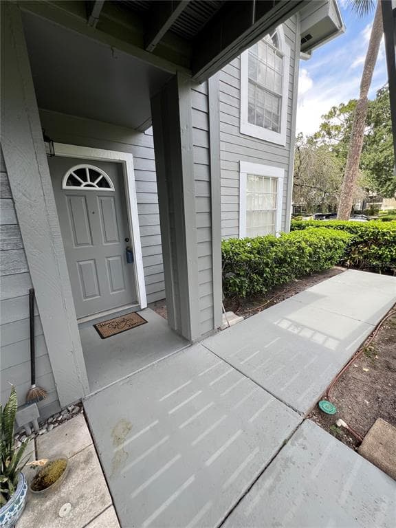 11940 SKYLAKE PLACE UNIT 11940-A TEMPLE TERRACE, FL 33617
