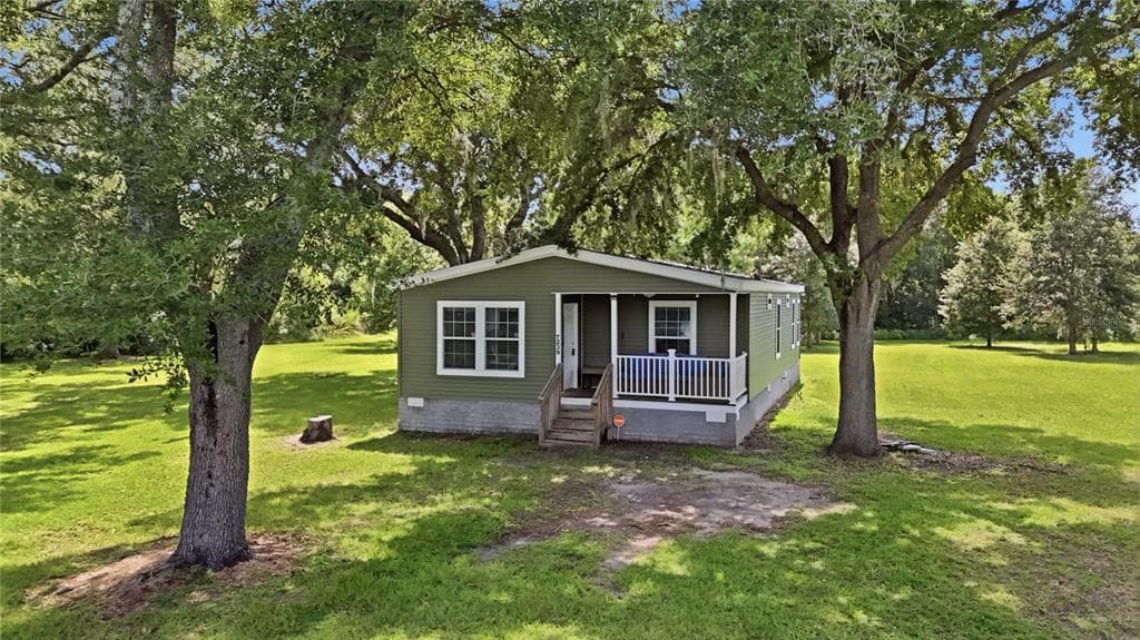 7239 ROOKS DRIVE WESLEY CHAPEL, FL 33545