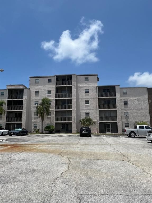 5541 BAY BOULEVARD UNIT 107