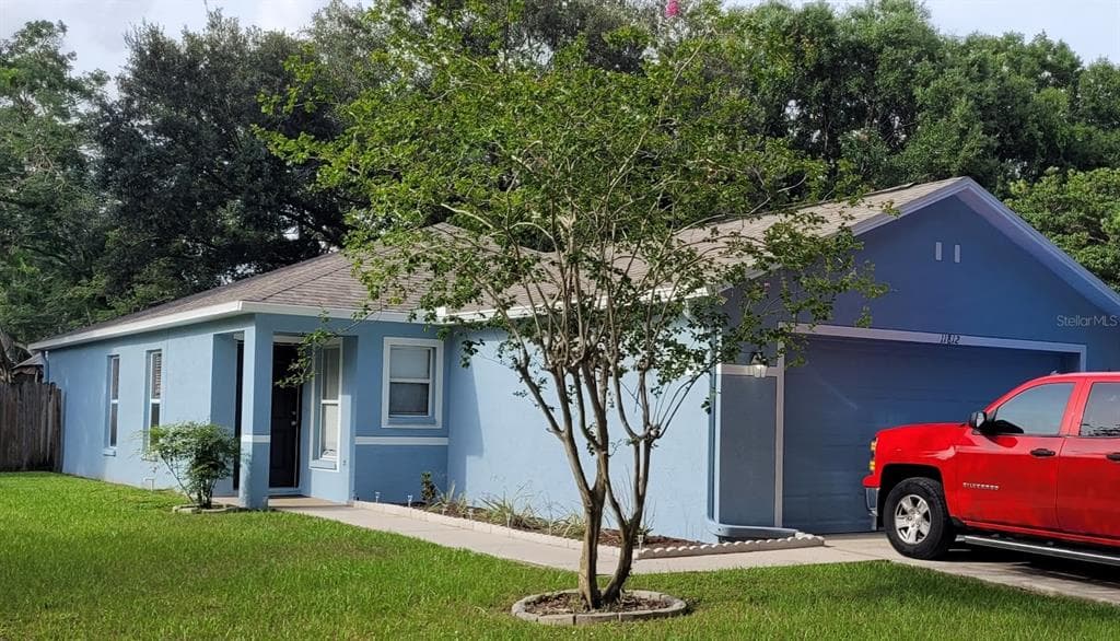11812 MANGO GROVES BOULEVARD SEFFNER, FL 33584