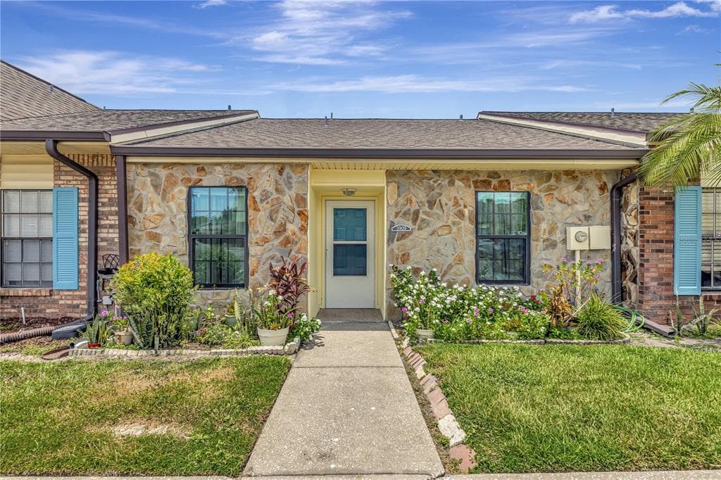 3909 CARROLL CYPRESS COURT