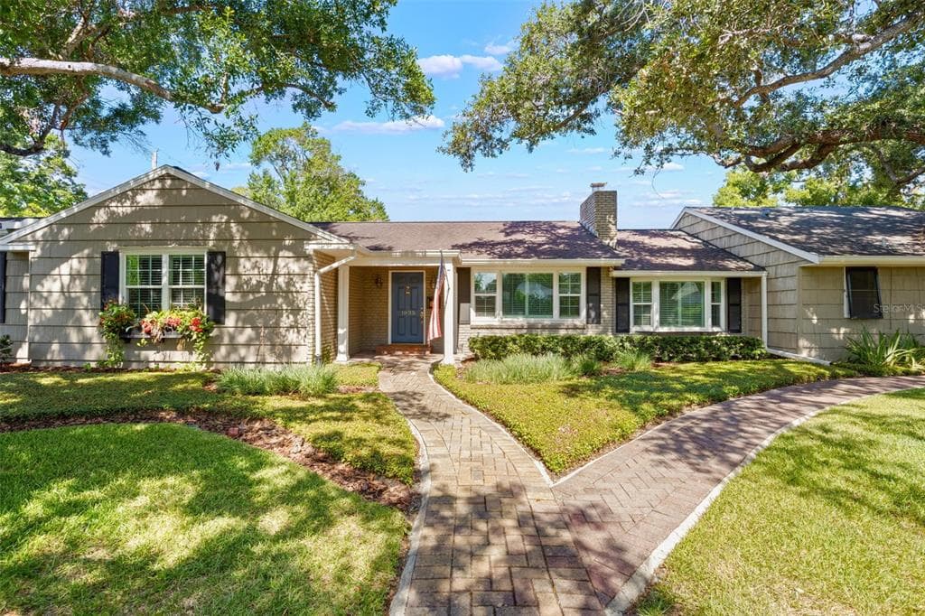 1035 S STERLING AVENUE TAMPA, FL 33629