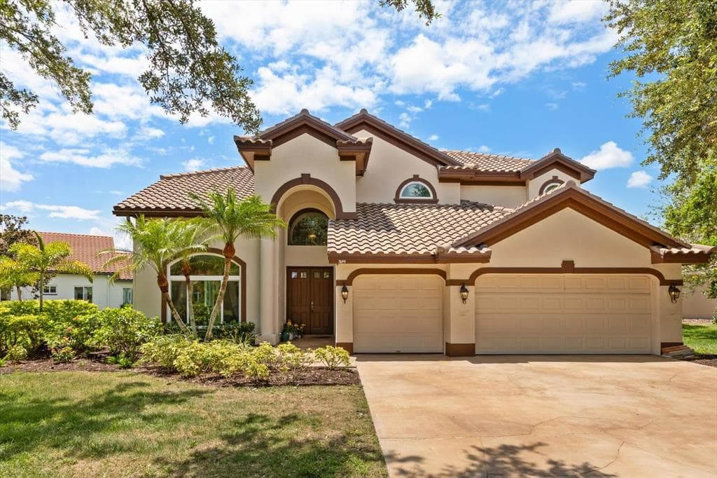7699 ARALIA WAY SEMINOLE, FL 33777