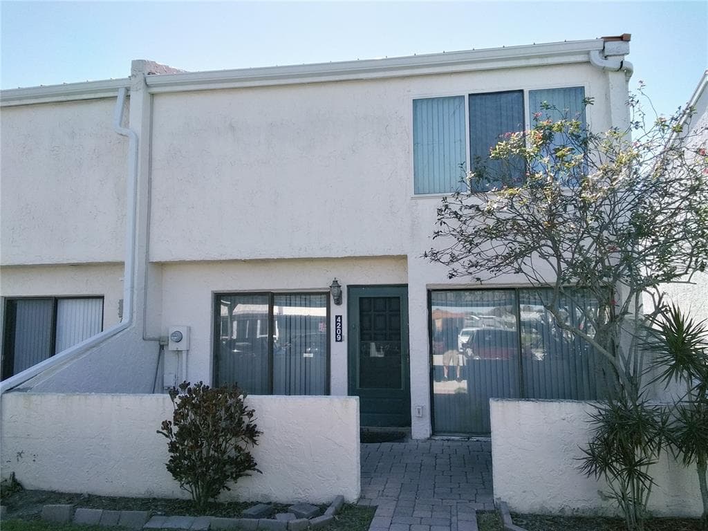 4209 FOGCUTTER COURT UNIT 4209
