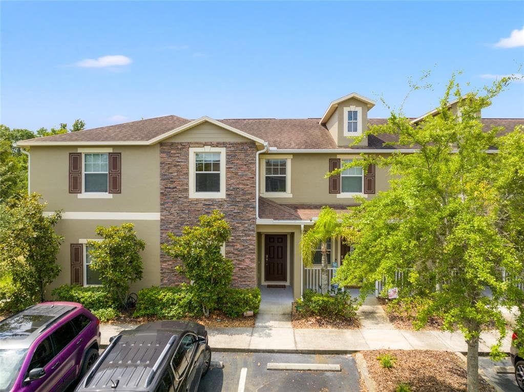 31210 GOSSAMER WAY WESLEY CHAPEL, FL 33543