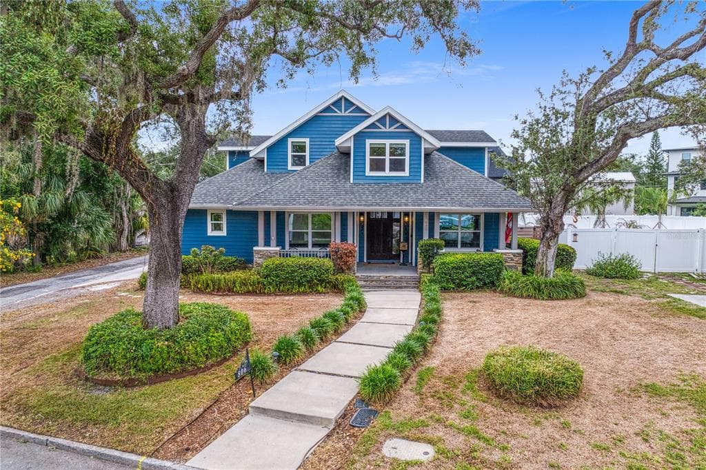 806 W FRANCES AVENUE TAMPA, FL 33602