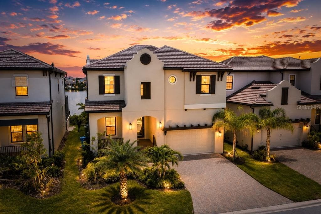 1112 SEAGRAPE DRIVE RUSKIN, FL 33570