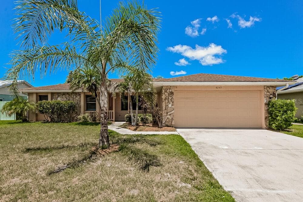 4249 LANCASTER DRIVE SARASOTA, FL 34241