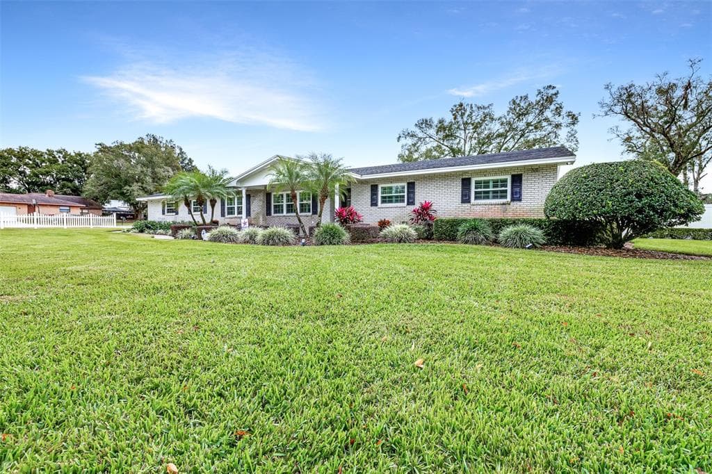2404 GIBSONIA GALLOWAY ROAD
