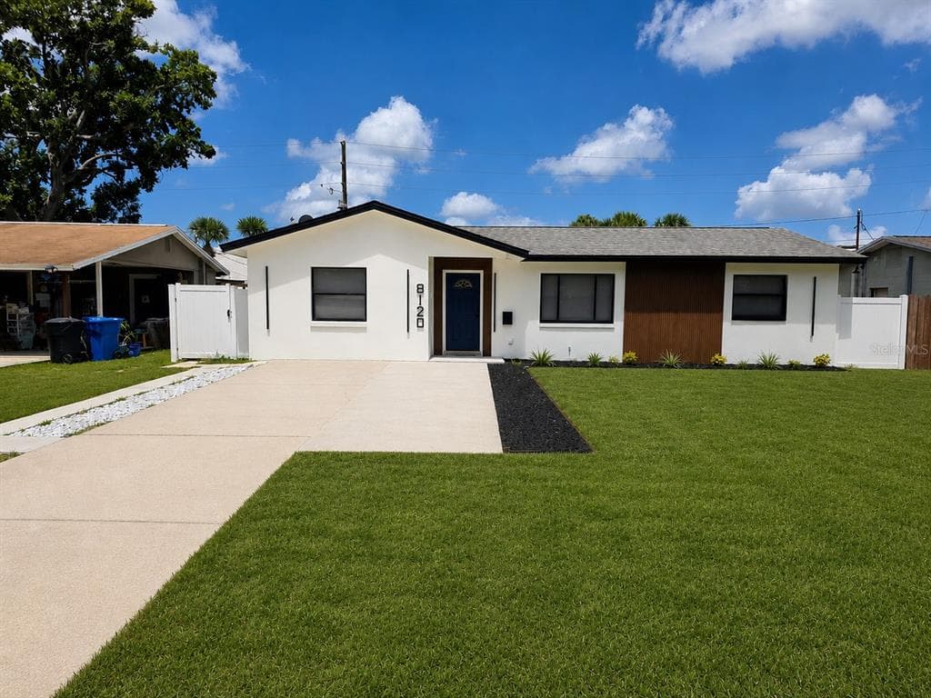 8120 7TH STREET N ST PETERSBURG, FL 33702