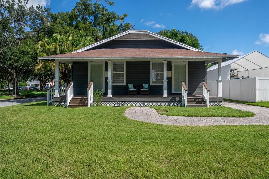 319 W CURTIS STREET TAMPA, FL 33603