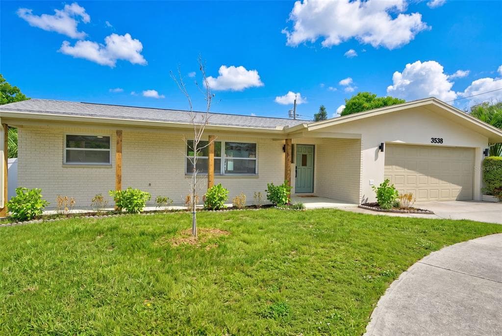 3538 SHADY BLUFF DRIVE LARGO, FL 33770