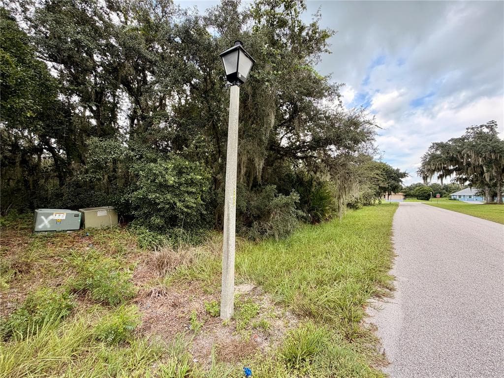 5709 SUN VALLEY DRIVE SEBRING, FL 33876