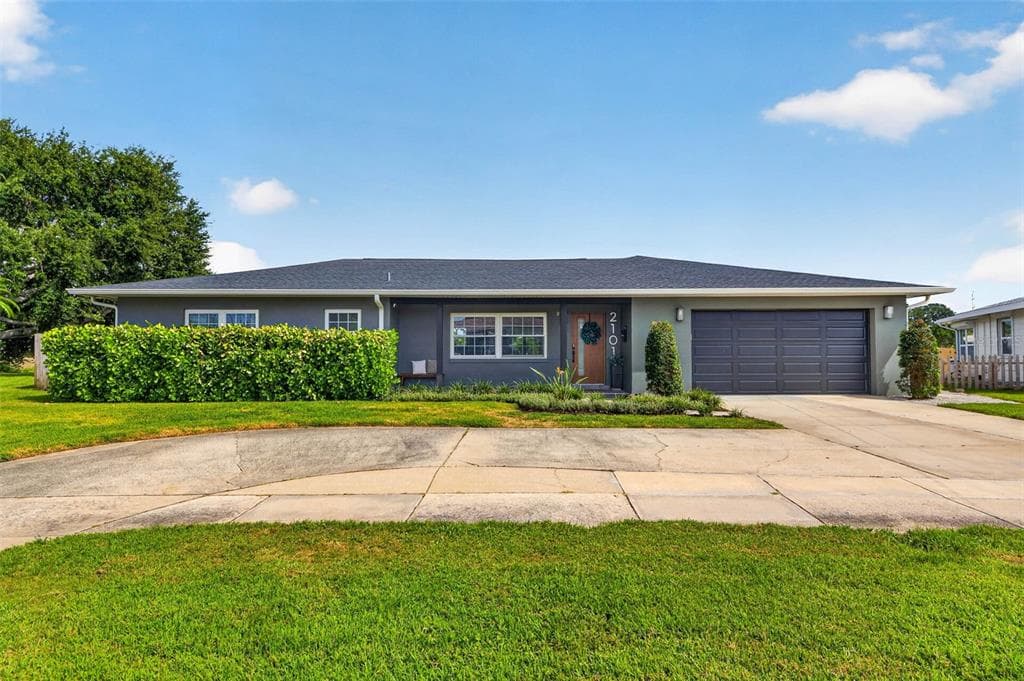 2101 37TH STREET N ST PETERSBURG, FL 33713
