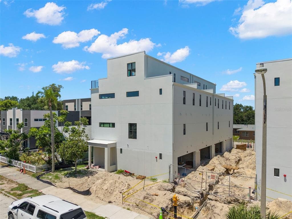 368 14TH STREET N ST PETERSBURG, FL 33705