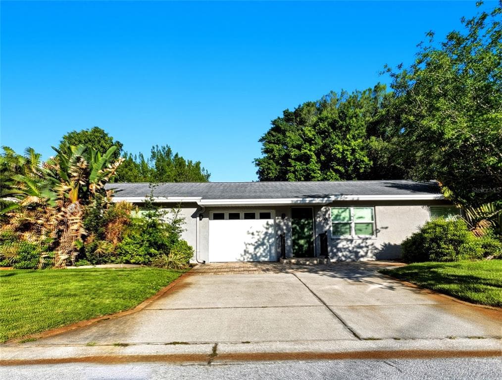 2310 29TH STREET N ST PETERSBURG, FL 33713