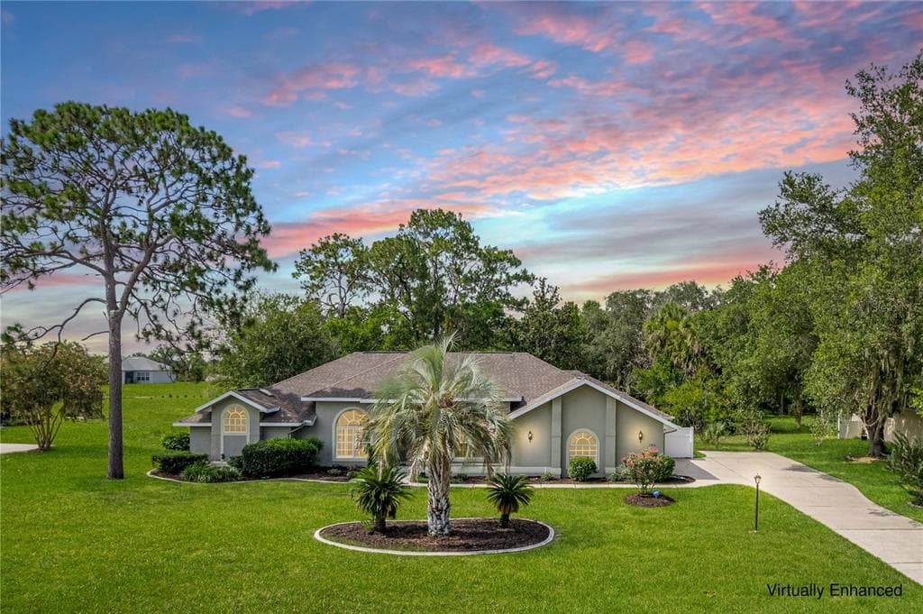 1154 E TRIPLE CROWN LOOP HERNANDO, FL 34442