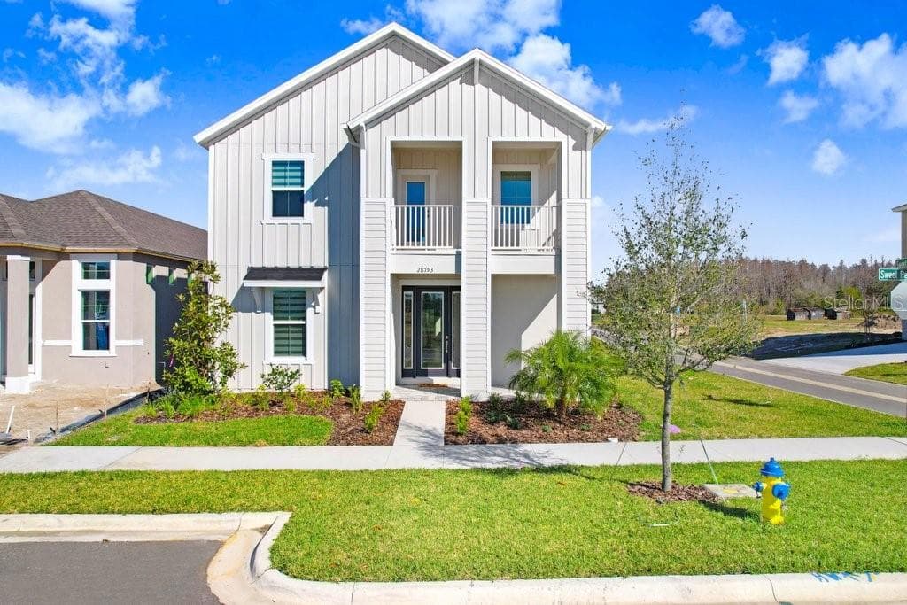 28793 SWEET PERSIMMON DRIVE WESLEY CHAPEL, FL 33543