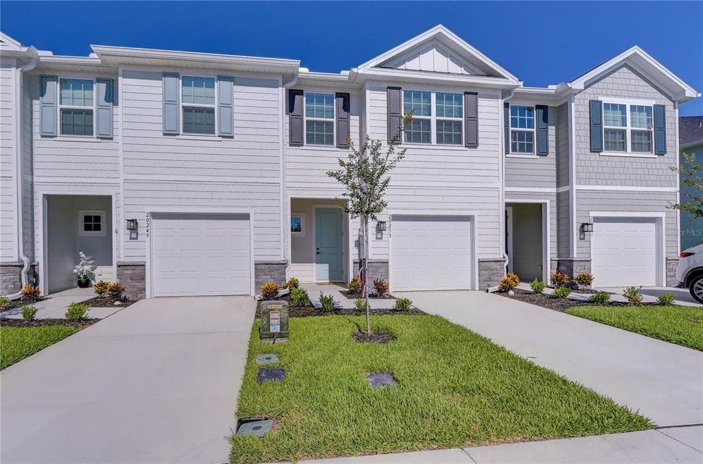 20253 LOU ANGELA LANE LUTZ, FL 33558