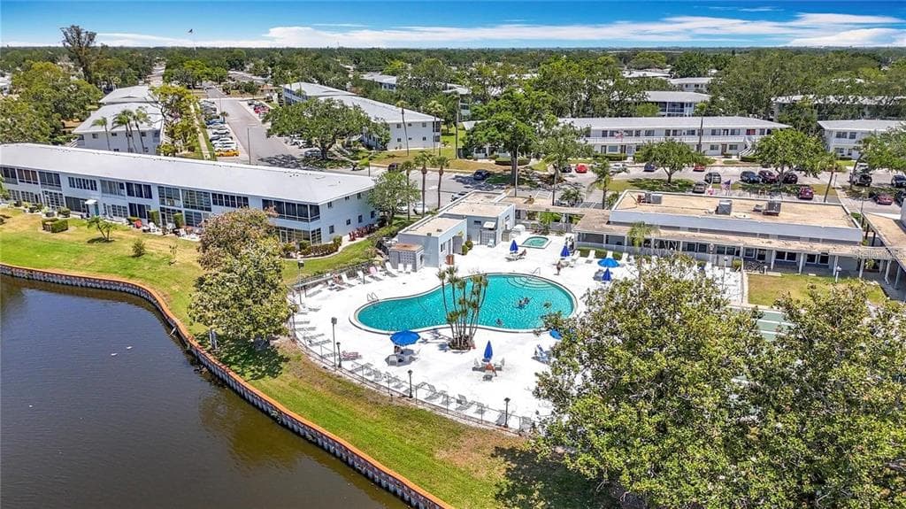 8305 111TH STREET UNIT 108