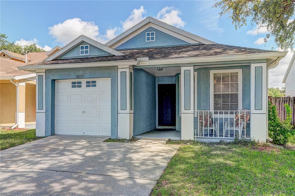 28725 SEASHELL COURT WESLEY CHAPEL, FL 33545