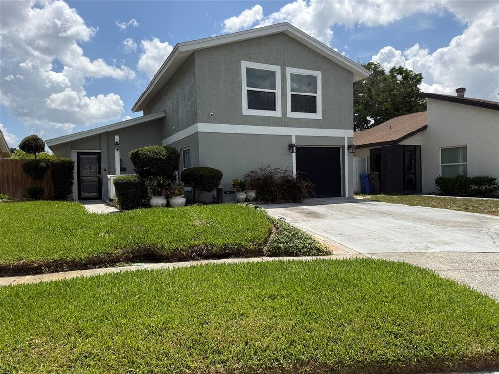 10009 REGAL WOODS LANE TAMPA, FL 33624
