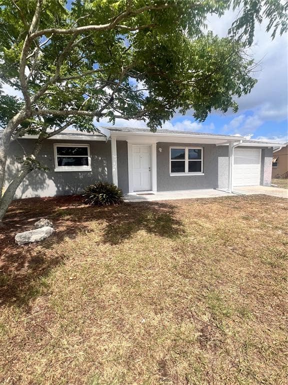 9910 LAKE CHRISE LANE PORT RICHEY, FL 34668