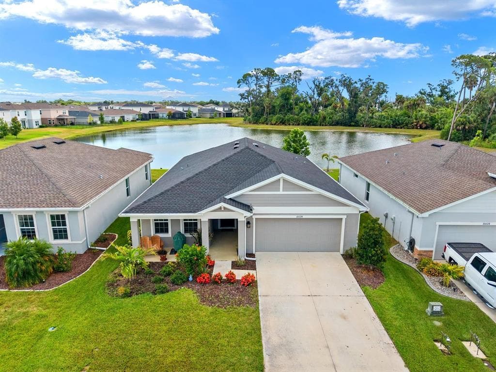 10024 EVENTIDE TRAIL PARRISH, FL 34219