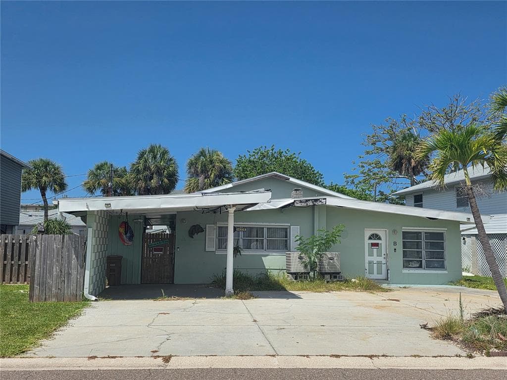 14230 N BAYSHORE DRIVE MADEIRA BEACH, FL 33708