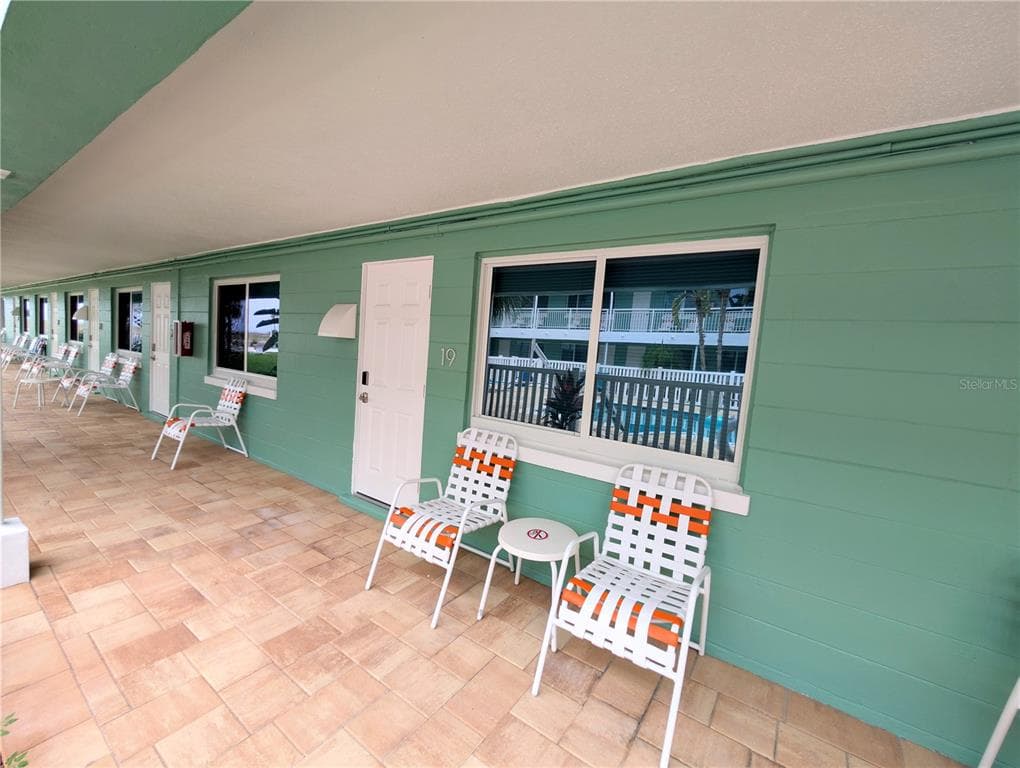 11730 GULF BOULEVARD UNIT 19 TREASURE ISLAND, FL 33706