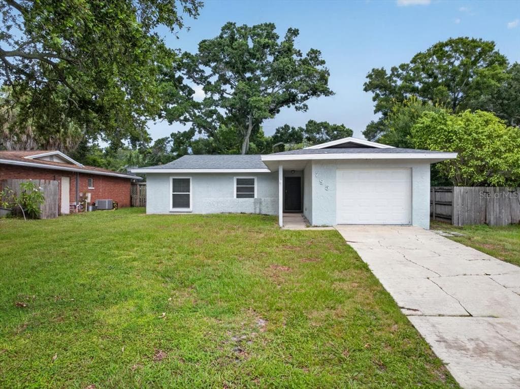795 7TH STREET S SAFETY HARBOR, FL 34695
