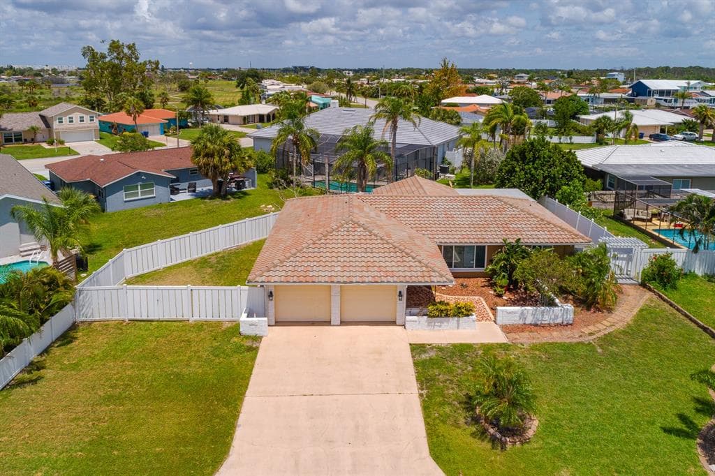 5011 ENSIGN LOOP NEW PORT RICHEY, FL 34652