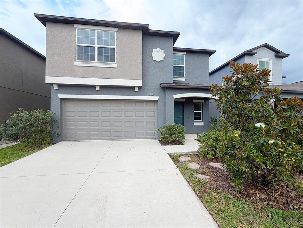 2122 STELLAR BRILLIANCE WAY LUTZ, FL 33558