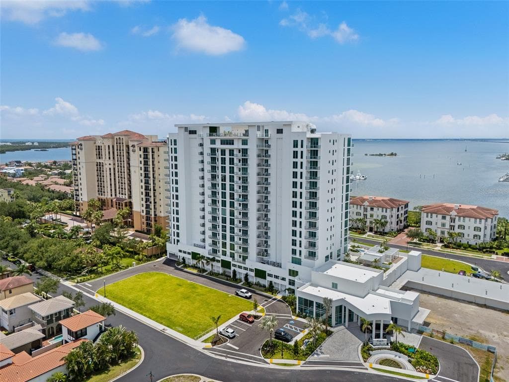 5713 BOWEN DANIEL DR. UNIT 1506