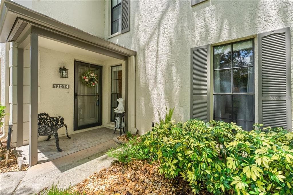 13014 VILLAGE CHASE CIRCLE TAMPA, FL 33618