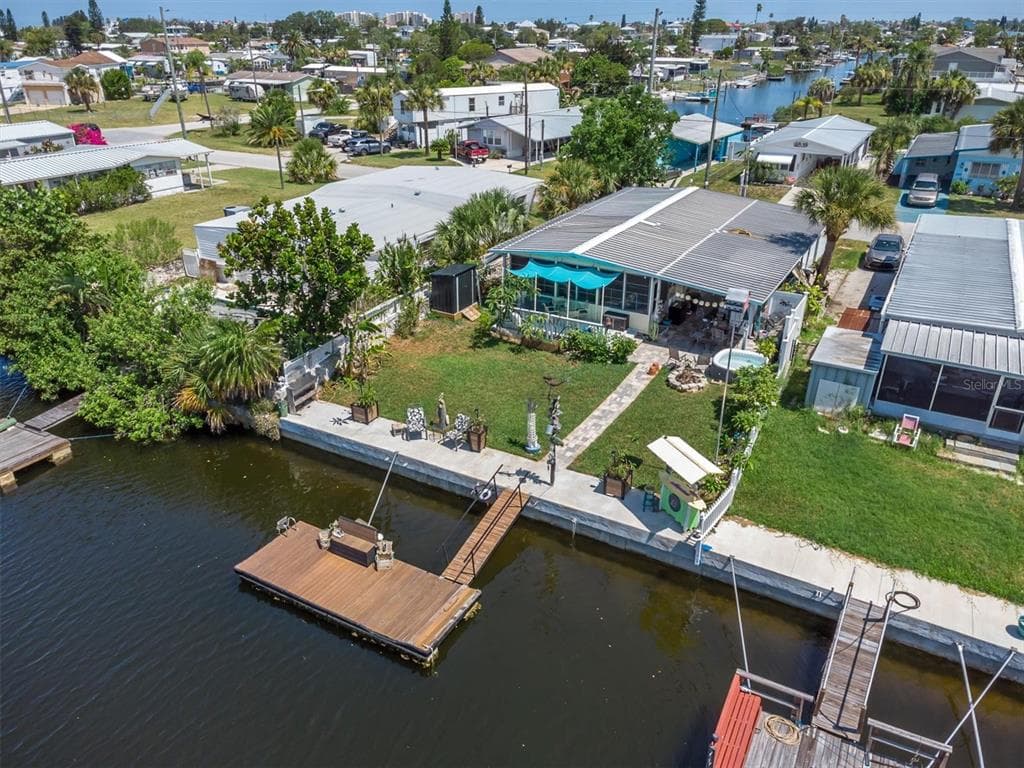6630 TOWER DRIVE HUDSON, FL 34667