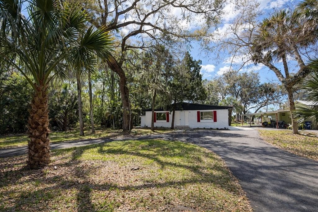 502 NW CRYSTAL STREET CRYSTAL RIVER, FL 34428