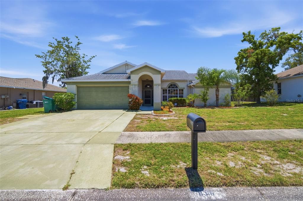 8316 SUMMERSIDE LANE