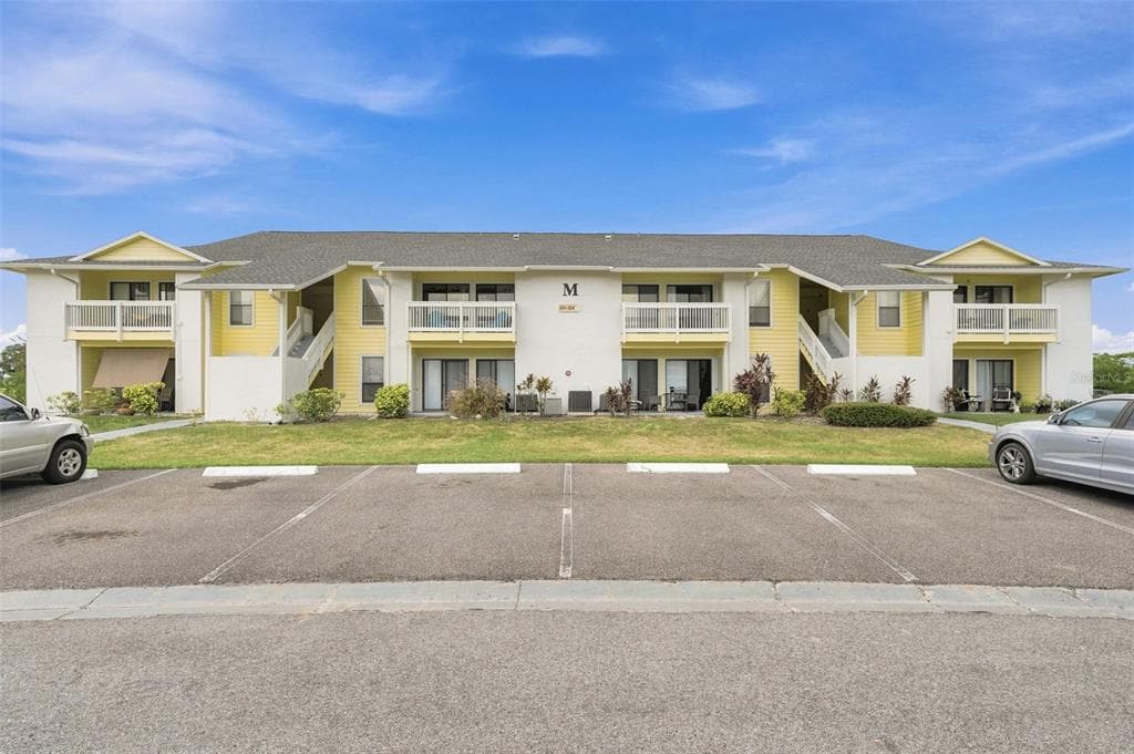 455 ALT 19 S UNIT 216 PALM HARBOR, FL 34683