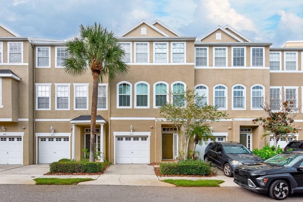 2919 BAYSHORE POINTE DRIVE TAMPA, FL 33611