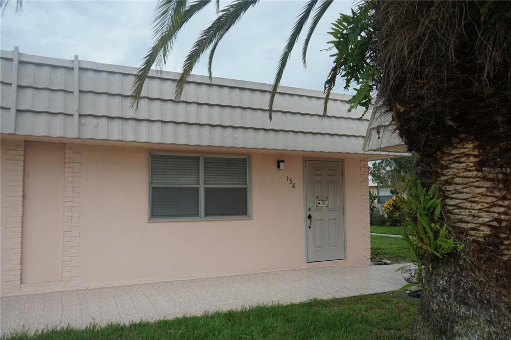 201 BEDFORD TRAIL UNIT 138