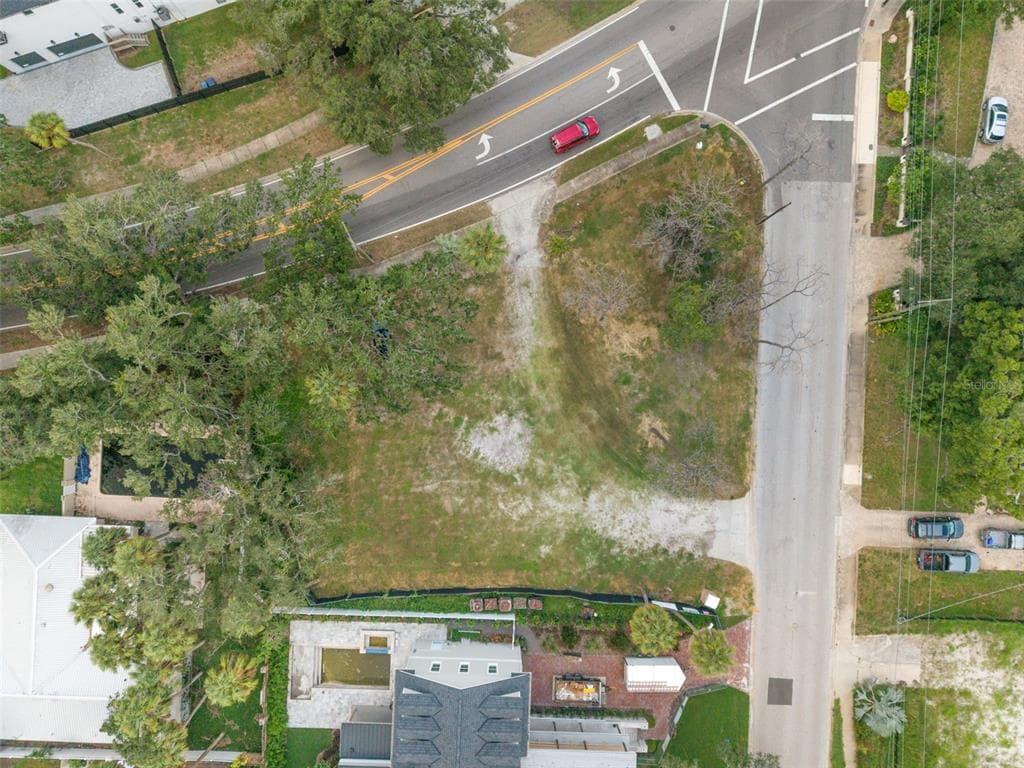 2502 S WEST SHORE BOULEVARD TAMPA, FL 33629