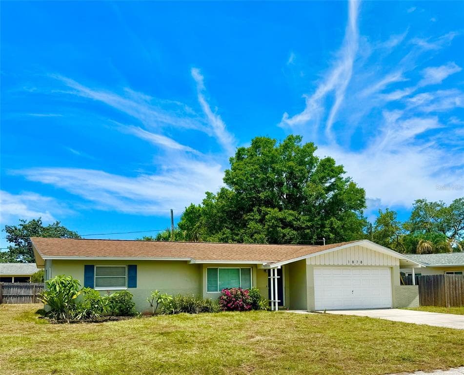 1878 MURRAY AVENUE CLEARWATER, FL 33755