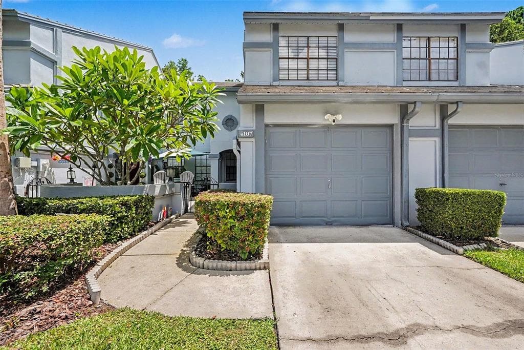 4107 BRENTWOOD PARK CIRCLE TAMPA, FL 33624