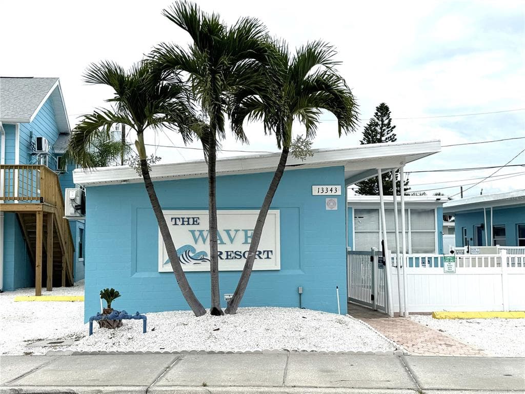 13343 GULF BOULEVARD UNIT B5