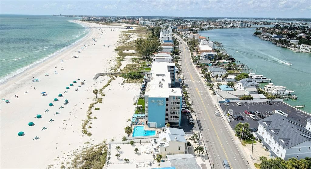 9980 GULF BOULEVARD UNIT 522 TREASURE ISLAND, FL 33706
