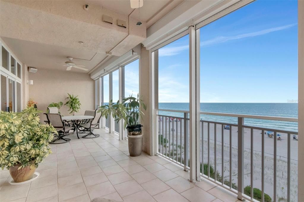 2 15TH AVENUE UNIT 303