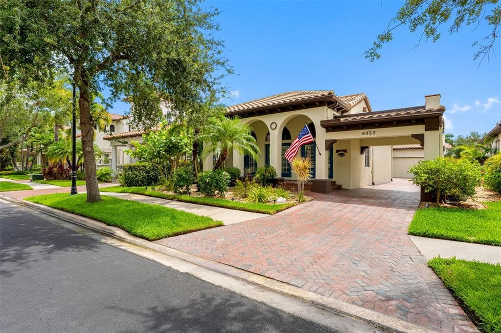 6022 BEACON SHORES STREET TAMPA, FL 33616